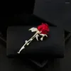 Spille ZY Love Rose Flower Spilla Abito da donna di fascia alta Accessori di lusso Cardigan Pin Corpetto decorativo Gioielli con strass 3867