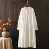 Robes décontractées printemps et automne femmes mode dentelle broderie longue robe évider col froncé femme blanc élégant japonais Vestido