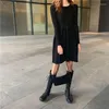 Casual Dresses Sticke Dress Women's Autumn Winter O Neck Långärmar Temperament Midjan Monterad tröja Kort solid elegant mini