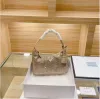 Sac à bandoulière Diamond Women Nouveaux sacs à main en cristal Mode Sous-bras Totes de luxe Bling Nylon Classic Shiny Handbag Zipper Sacs