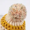 Hijabs ht1996 Winter gebreide hoed dames patch werk puff ball earmuffs dames warme dikke winter sjaalsjaals sjaal 230512