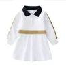 Lettres imprimées enfants marque robes printemps automne filles princesse robes bébé fille à manches longues robe enfants col rabattu robe