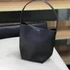 Designer Bag the Row Bucket Bag liten stor och mångsidig ny tote handväska stor kapacitet enkel axel bärbar riktig läder enkel stil