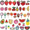 Noties 40 stuks geassorteerde stijlen ijzer op patches fruit snoep anime geborduurd naaide decoratieve applique patch voor diy jean jassen shirts tas caps