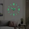 벽시계 현대 디자인 간단한 디지털 DIY 시계 무음 방어실 살아있는 장식 펀치 프리 스티커 홈 장식