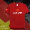 vietnam'daki kıyafetler