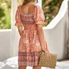Sukienki swobodne vintage letnie kobiety sukienki bohemian nadruk kwadratowy szyja na 2023 krótko-rękawoeved plaż