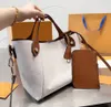 7a topkwaliteit vrouwen 2023 Tote Bag Mahina Blossom MM M54353 met afneembare zip -zak geperforeerde monogrammen patroon Galet Bag luxe handtas