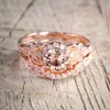 Pierścienie zespołowe luksusowy zestaw obrączek kobiet błyszczący okrągły cyrkon Kamienne pierścionki Rose Gold Kolor Party Crystal Jewelry