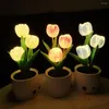 Luzes noturnas LED Tulipe Bedside Desk Light Usb Charging Simulation Flower Reading Flowerpot Paste 3V/300mAh para casamento Valentines Presente