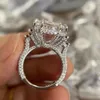 Bagues de grappe 2023 Bague 30ct de style européen et américain S925 Argent 13 20 Femme de luxe taille émeraude