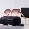 Designer-Sonnenbrille, modische Luxus-Sonnenbrille für Damen und Herren, exquisites Vintage-Vollformat, zum Fahren, Strand, Schattierung, UV-Schutz, polarisierte Brille, Geschenk mit Box. Gut