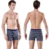 Underpants 4pcs Печать мужские трусики с дырой сексуальные хлопковые боксеры для мужского нижнего белья.