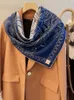 Cheval bleu imprimé 90 cm foulard en soie mûrier ourlet carré rouleau châles luxe Designer Bandana soie sergé cou cheveux foulards