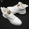 Nieuwe witte sneakers laarzen laarzen heren high top kleine witte schoenen dikke zolen om herenschoenen te vergroten hiphop trend casual schoenen a20