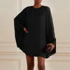 Robes décontractées Yeezzi Summer Fashion Femme Robe Verte Lâche Simple Manches Longues Chauve-Souris Couleur Unie Col Rond Mini Robes Pour Femmes 230512