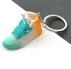 Merk 3D Keychain Lanyards Mini Shoes Model Key Chain Sneaker Couple Souvenir Mobiele telefoon Key Pendant