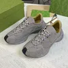 Mens Womens Retro Run Sneakers زوجين سحر نقل المياه أنماط طباعة أنماط إيطاليا المصمم أحذية شهيرة أحذية رياضية عالية الجودة الحجم 34-46