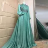 Gröna marockanska aftonklänningar med puffig ärmpärla en linje muslimsk prom klänning pleat caftan kvinnor formell vestido de noche 415