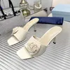 Slippers Designer Foam Runners Slides Luxury Women Women Heel Shoes Leather Genine with Box