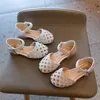 Sandalen Frühling Herbst Mädchen Schuhe Hohl Outs Sandalen Perle Riemen Prinzessin Schuhe Tanzschuhe für Baby Kind Splitter Hochzeit 230515