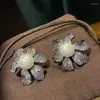 Stud -oorbellen Elegante delicate bloemenparel voor vrouwen sprankelende groot formaat overdrijving bloemen banket sieraden