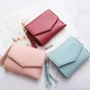 Wallets Sweet Tassel Women's Wallet 2023 Fashion Trendy Heart Shaped Metal Buckle Decoration Card Bag Short Money Clip PU Clutches