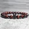 Strand 8mm Natural Lava Stone Men's Armband Charm Handmade pärlstav elastisk Braclet Red Tiger Eye Obsidian Braslet Homme smycken gåva