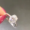 Bagues de Grappe Magnifique 2 Ct D Couleur Vvs Lab Grown Ovale Moissanite Bague en Diamant Solitaire Fiançailles Mariage 14K 585 Or Jaune