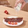 Opslagflessen magnetische wand gemonteerde kruidenfles geperst kwantitatief glas kruiden barbecue sprenkingsbesturing zoutzout