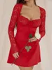 Robes décontractées à manches longues emballage de poitrine Slim printemps tempérament fête Ciub Vestidos Sexy dentelle évider robe de hanche rouge pour les femmes