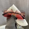 Projektant trójkątne, fajne okulary przeciwsłoneczne luksusowe super wysokiej jakości okulary przeciwsłoneczne dla kobiet stopniowo zmieniają kolor spersonalizowany wysokiej jakości sami