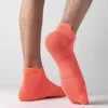 Erkek Çoraplar Erkekler Pamuk Renkli Mesh Spor Kadınlar Konforu Ter Nefes Alabaş Slip Slip Unisex Kısa Basketbol