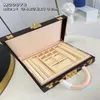 2023 Jewelry Vanity Women Travel Hard Case Bag Organizer Det har 3 fack för ringar halsband armband öron och armband och förvaring