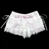 Kvinnors shorts flerskikt spetsar shorts kvinnor band blomma rufsar elastiska midja söta tårta shorts lolita shorts för söta flickor kawaii kläder 230515