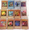 Kaartspellen 100 stcs yu gi oh Japanse anime 100 verschillende Engelse kaartvleugel Dragon Giant Soldier Sky Dragon Flash Card Kids speelgoedcadeau