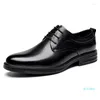 Dress Shoes 2023 Echt lederen lage hakrubb Rubber Spring Fall Europe en America Gentry