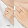 Solitaire Ring Lesf Diamond Ring 925 Anel de noivado de prata Classic Round Women's Wedding Gift Tamanho 0.51.0 230512