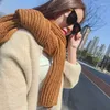 スカーフの女性スカーフ韓国ウール学生長い濃い暖かい編み冬の白い黒