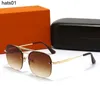 Designer de moda New Women's Fashion Sunglasses Leisure Sunglasses Glasses Cycling Travel and Vacation Sunglasses 8527