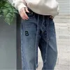 Jeans da donna Designer Moda pantaloni jeans nuovi pantaloni da ricamo cintura denim twill cotone lavato morbido e confortevole pantaloni da donna sottili ZIN8
