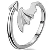 Cluster anneaux de mode européenne et américaine Arrow Wing Ring Demon Demon Paire Halloween pour hommes en gros