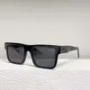 Designer Occhiali da sole cool con firma triangolare di lusso Super alta qualità P nuovi occhiali da sole rossi netti stessi versatili Occhiali da sole da donna SPR 19w-f