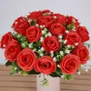 Kwiaty dekoracyjne 18 głowów kochanek róża sztuczna nowoczesna ręka. Kwiat Fałszywe akcesoria do dekoracji ślubnej do DIY Home Decor