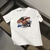 Tasarımcı Erkek Tişört Gevşek Baskılı Baskılı T-Shirt Düz Renk Üst T-Shirt Nefes alabilen T-Shirt İnce Fit Mürettebat Yakası Kısa Kollu Erkekler