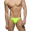 Herrbadskläder 2023 Thong Man Sexig strandkläder Summer Swimits Push Pad Bathing Swim Wear Män snabbt torrt lapptäcke bikini manlig gay 230515