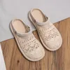 Slippers 2023 Primavera e outono Mesh Flored Shoes planos Summer Anti Slip Fashion Air Casual Malf 35-40