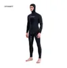 Roupas de mergulho secas Suje de camuflagem de 3 mm Fissão de manga comprida com capuz 2 peças de neoprene submersíveis para homens mantêm o traje de mergulho à prova d'água quente 230515