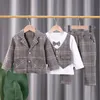 Neue Jungen Kleidung männliche Kinder Anzug Anzug Gentleman formeller Stil Plaidschichten Hemdhosen 3pcs/Sets Kinderkleidung Anzug Set Set