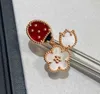 2023 Luxuriöser, hochwertiger V-Gold-Material-Charm-Ring mit offenen Muschelperlen aus 18-karätigem Roségold mit Boxstempel PS5073